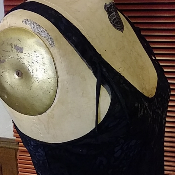 cacique intimates nighty - Picture 3 of 7